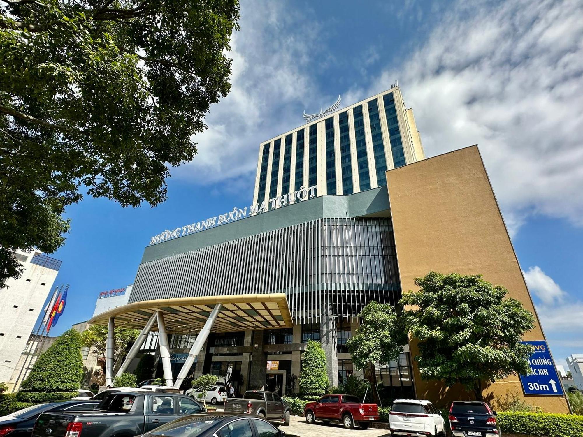 Muong Thanh Luxury Buon Ma Thuot Hotel Экстерьер фото